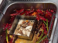 -九码头重庆毛肚火锅(棠岗店)
