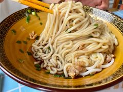-肇兴特色牛肉粉
