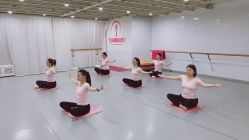 -艺佳舞蹈培训学校