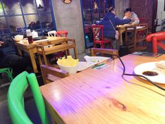 大堂-小小河边鱼(天润城店)