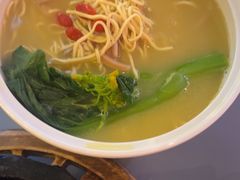 -桂满陇·蟹黄小笼汤包(中山公园店)