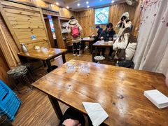 -老东镇啤酒屋海鲜加工·蒸汽海鲜·海鲜烧烤(台东店)