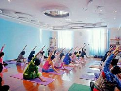 -天悦国际瑜伽学院