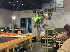 -鹿鸣山草本茶香火锅(园西路店)