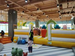 -反弹蹦床公园·运动乐园·团建·亲子派对(深圳观澜湖店)