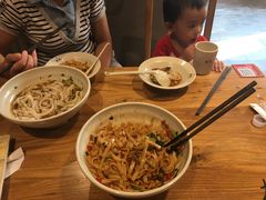 -湘人龙记老长沙米粉(华普国际大厦店)
