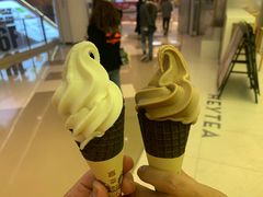 锡兰牛乳茶脆筒-喜茶(南昌王府井店)