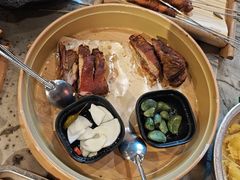 -破瓦寒窑烤羊排·鲜牛肉烧烤