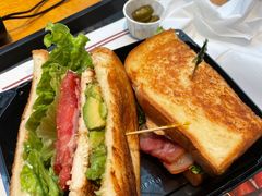 -The Habit Burger Grill 哈比特汉堡(复兴soho店)