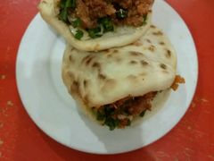 夹饼-代四孃牛华豆腐脑美味小食(总店)