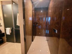 -广州天河希尔顿酒店