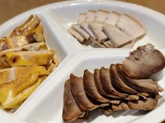 -绍兴老味道·非遗门店(银泰城店)
