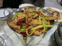 干锅腐竹腊肉-石饮红星包子(中山路店)