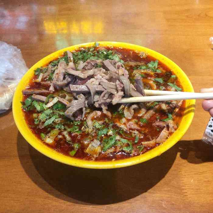吴忠市裕品香老汤羊杂馆"来趟银川不吃顿羊杂碎,总感觉少点什么.