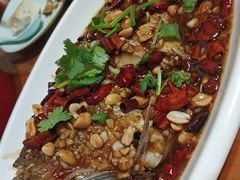 -鲁南仔·滕州炒鸡(经三路店)