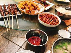 -毛胡子牛羊餐馆(武宁路店)