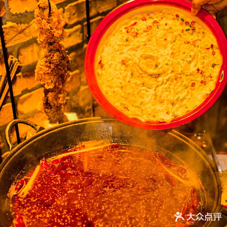 太原｜院子里吃辣火锅🔥也太有过年的氛围啦！