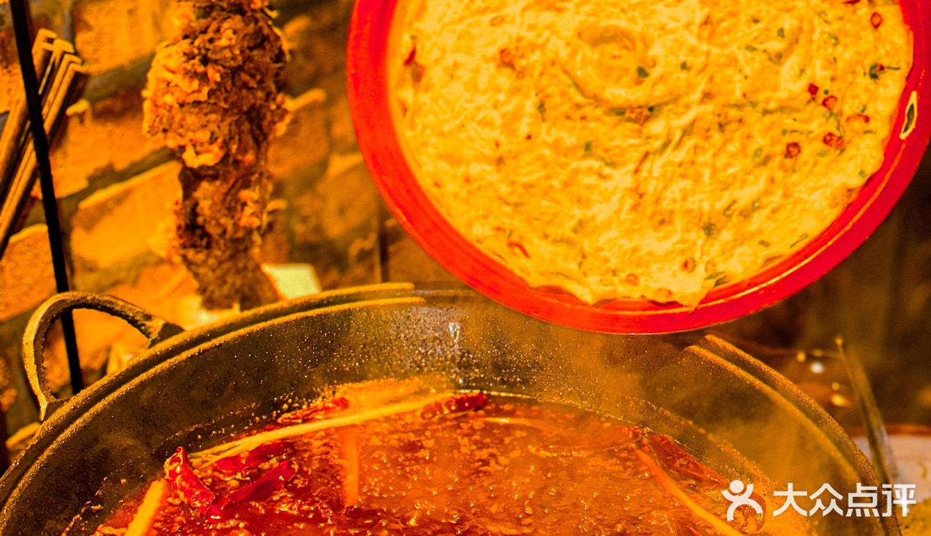 太原｜院子里吃辣火锅🔥也太有过年的氛围啦！