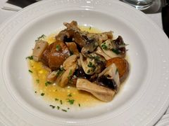 -Mogul Eatery·大亨餐酒馆