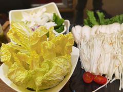 -井格重庆火锅(临平银泰城店)