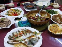 -美味海鲜大排档(明发美食地标店)