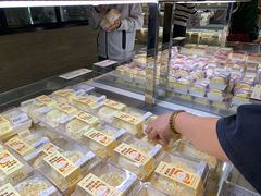 -胖东来生活广场(健康路店)