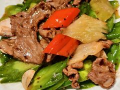 酸菜白贝凉瓜炒牛肉-新兴·金羊座·粤菜点心(乐峰店)