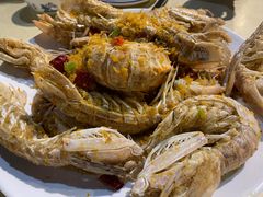 -三亚火车头万人海鲜广场