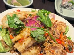 -大头虾越式风味餐厅(光明广场店)