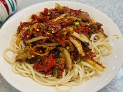 辣皮子韭菜肉拌面-汗腾格里·风味餐厅(新疆驻京办店)