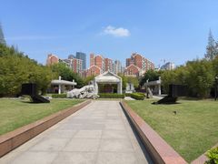 -上海市龙华烈士陵园