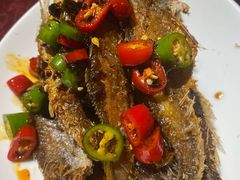 香酥黄花鱼-孙记泰和盛仔鲽鱼头