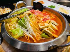 韩式正宗泡菜锅-炉小哥烤肉(信万广场店)