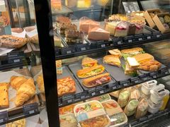 -星巴克(广州中华广场B1层店)