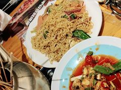 -喝丢一只鞋海鲜烧烤·海肠捞饭(文体街店)