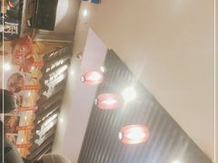 -爆炸头阿姨小四川正宗川味小吃(无任何分店)