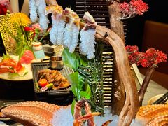 -蟹犇前•帝王蟹雪蟹(陆家嘴店)