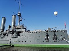 -阿芙乐尔号巡洋舰