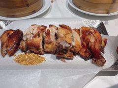 -楚山晓·湖北菜(武汉光谷K11店)