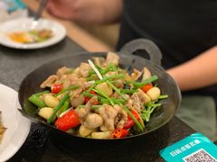 石锅牛蛙-湘肠香火锅店(团结湖店)