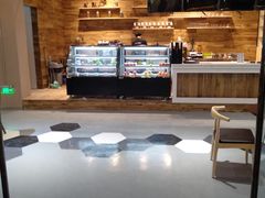 -新华书店(解放中路店)