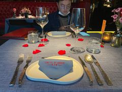 -弦月窗LUNETTE BY AMANDA(复兴路店)