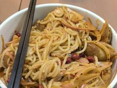 -灵芝妹子海鲜米线(瓦房店新玛特店)