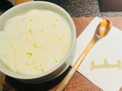 冰豆花气泡冰粉-三出山火锅(万象天地店)