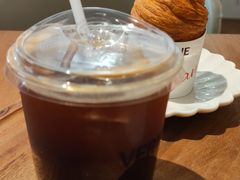 -VERIE BAKEHOUSE