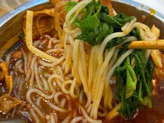 -柳州肥姨妈大骨螺蛳粉(沙河店)