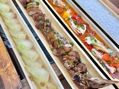 -胡须哥网红竹筒菜