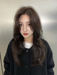 -虫二·专注健康烫染沙龙