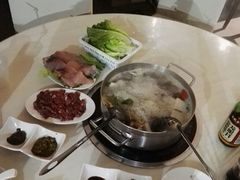 -黑山牛肉汤火锅(花城汇店)