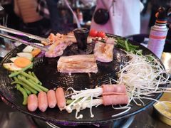 -豚豚家돈돈가韩国锅盖烤肉(新北万达店)
